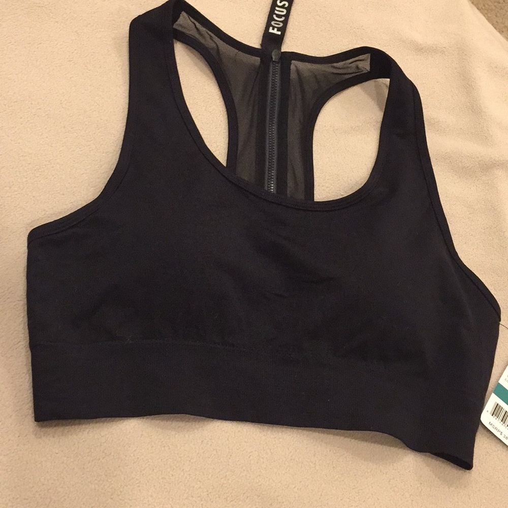 NWT Kapion sports bra with racerback + zipper, L
